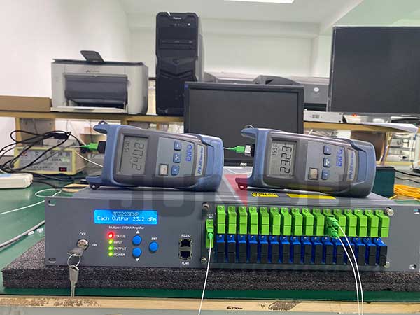 16 outputs 1550nm edfa wdm xgs pon