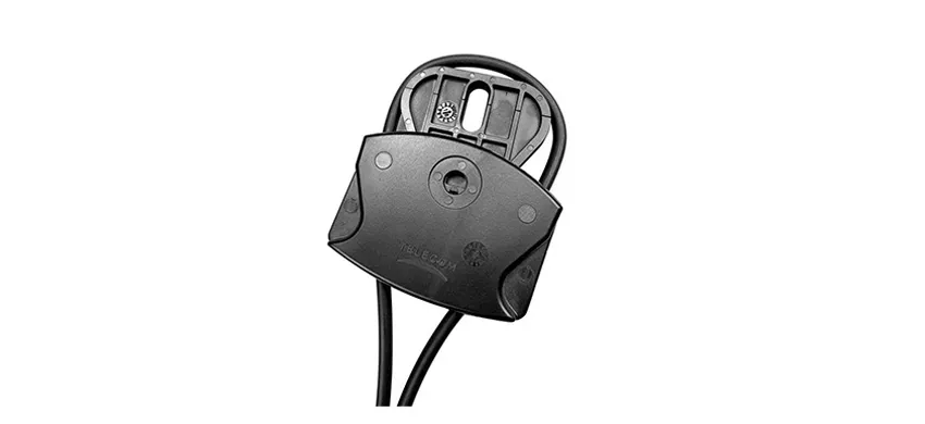 Cable Retainer and Hook Assembly for Outdoor Service Entrance Cable